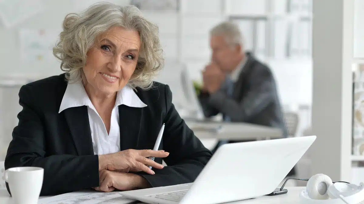 15 Remote Gigs Ideal for Adults Over 60 Virtual Assistant for Seniors