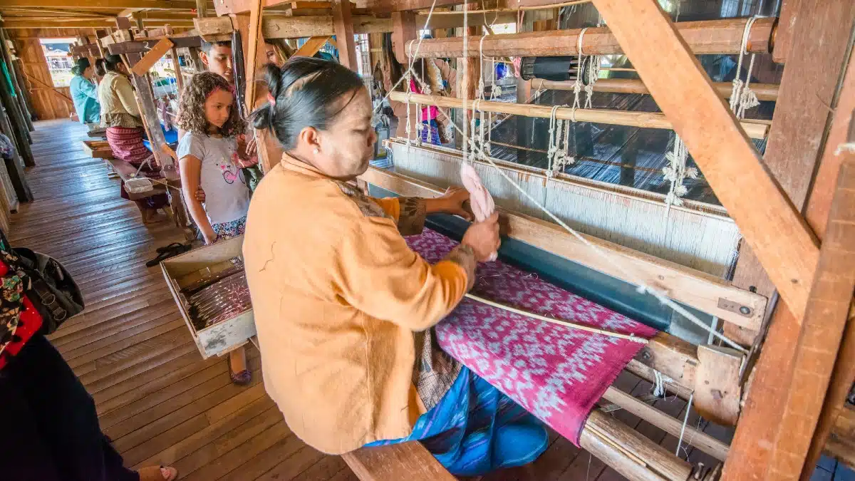 Workshop Leader for Traditional Skills
